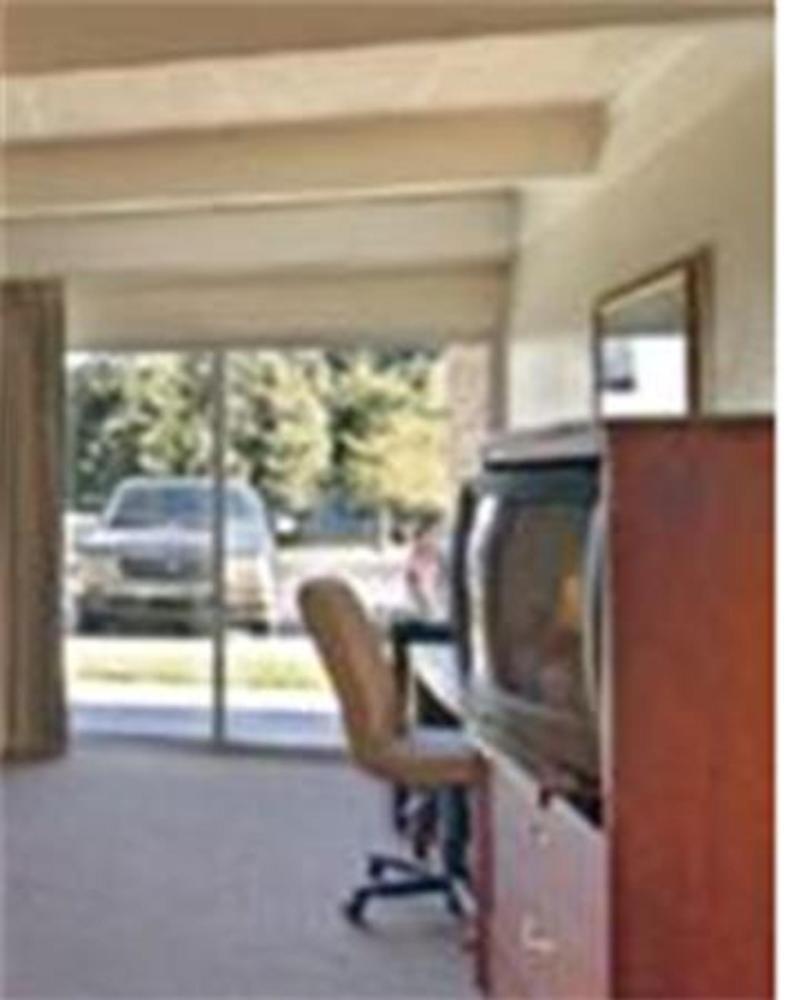 Super 8 By Wyndham Macon Ga Hotel Exterior foto